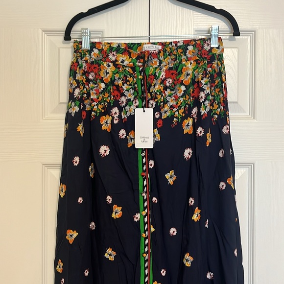 NWT - Love riche Maxi Navy Floral Print Skirt with Elastic Waist and Open Front - Picture 2 of 8